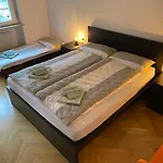 Appartamento Del Conte A Merano - Si Prega Di Leggere Le Informazioni Della Struttura Apartmán