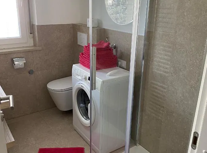 Appartamento Del Conte A Merano, Con Piscina, Leggere Attentamente Le Info O Chiamare Direttamente L'Host! 公寓